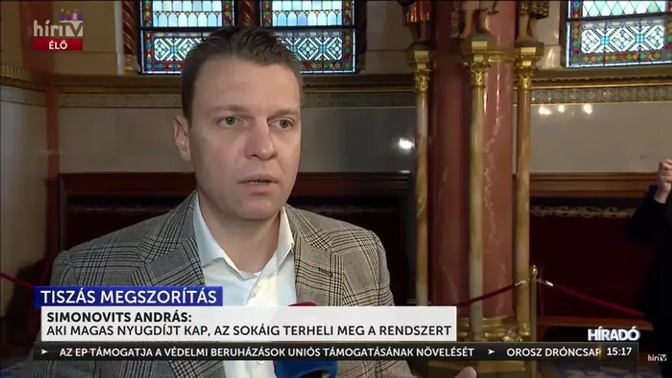 Aljasak és megszorításra készülnek: Menczer Tamás helyretette Magyar Péter „szakértőit”