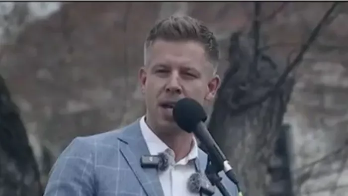 Tagadja Felcsuti Péter, hogy köze lenne a Tisza Párthoz és a kiszivárgott adótervhez