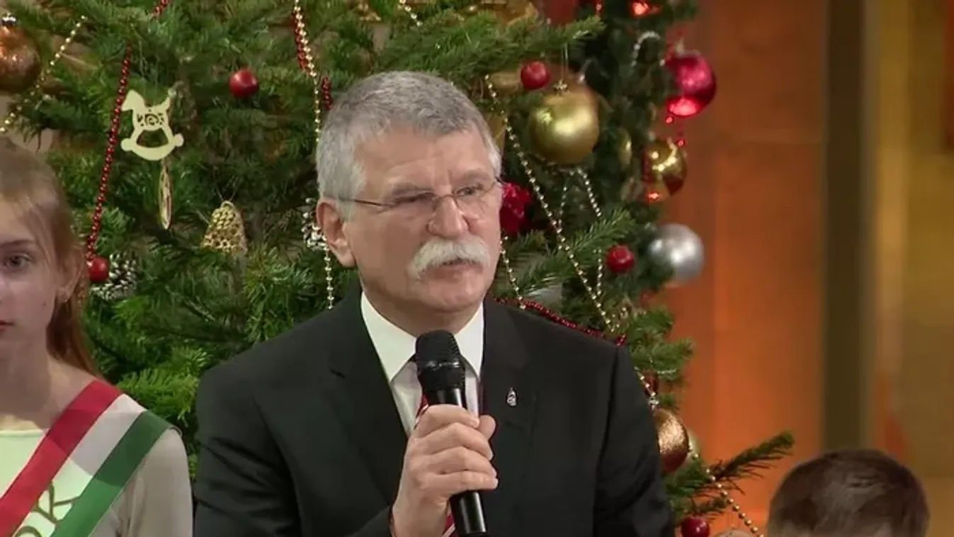 Kárpát-medencei gyermekhad szállta meg a Parlamentet a szeretet ünnepén