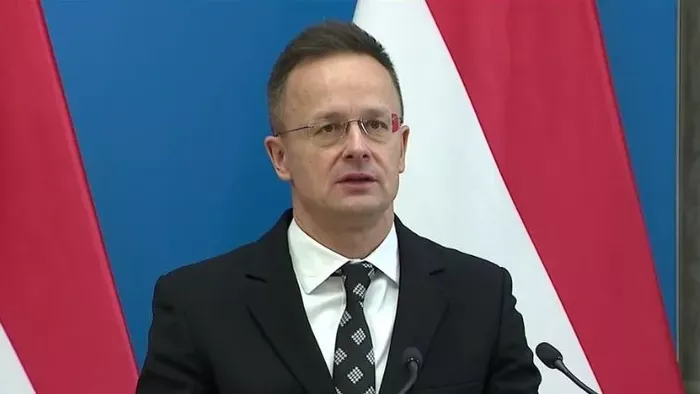 A magyar kormány nem támogatja azt, hogy az Európai Unió közös hitelt vegyen fel Ukrajna finanszírozására