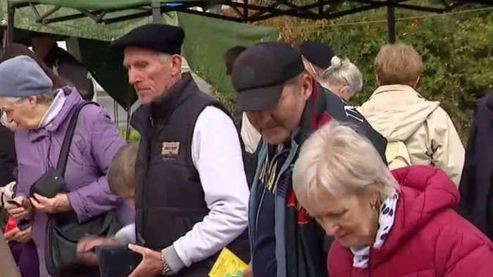 A nyugdíjba vonuló nőket támadta a Tisza Párt szakértője
