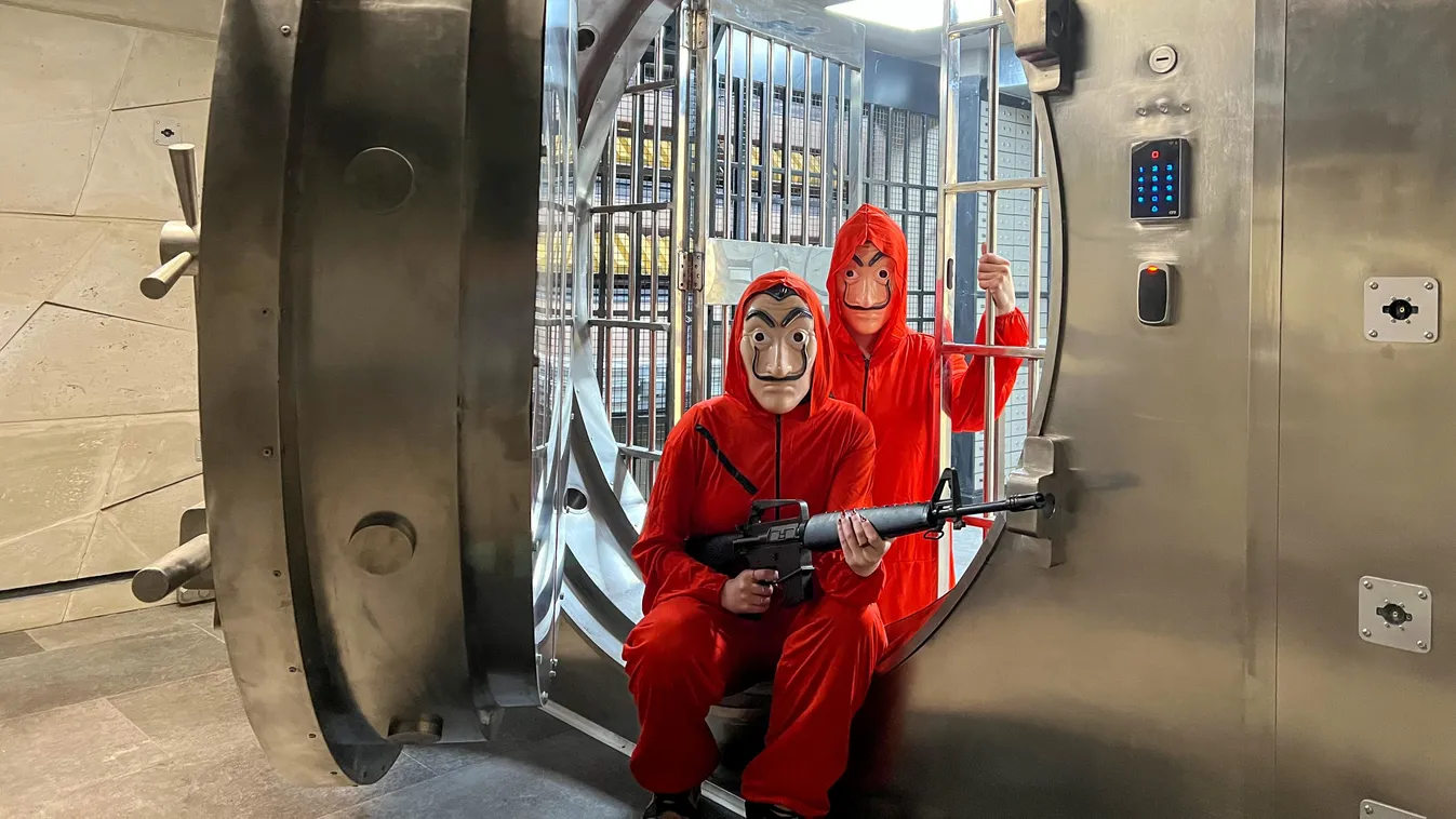 Drogkartell és bankrablás: brutális témákkal vadulnak idén a céges bulik