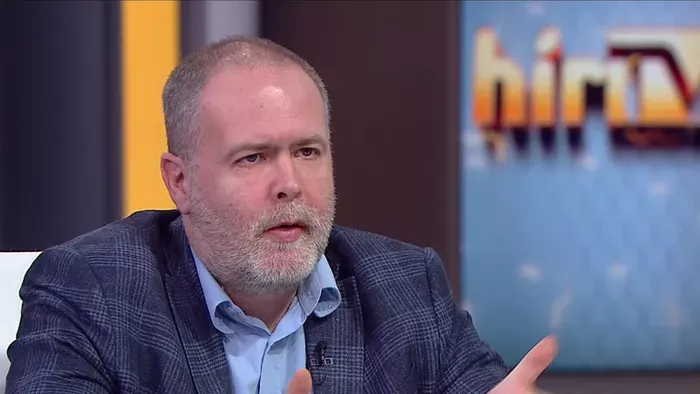 Putyin tárgyalna a francia elnökkel az ukrajnai háború lezárásáról