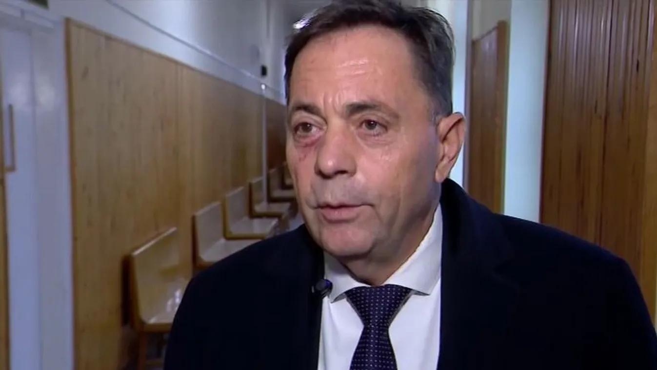 Nem jelent meg Ruszin-Szendi Romulusz a tárgyaláson, miután beperelte Pócs Jánost