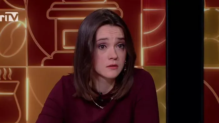 „Ezek egyfajta mosolygó gyilkosok” – Halkó Petra éles kritikája az uniós vezetésről