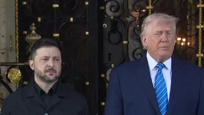 Megkezdődött Trump és Zelenszkij találkozója, az amerikai elnök szerint közel a megállapodás