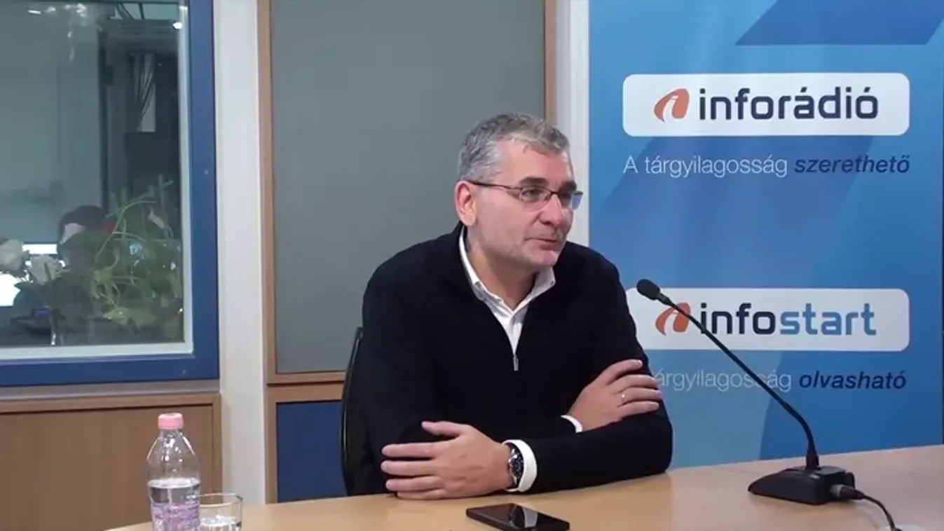 A kórházak 50 százalékát bezárná az SZDSZ egykori elnöke