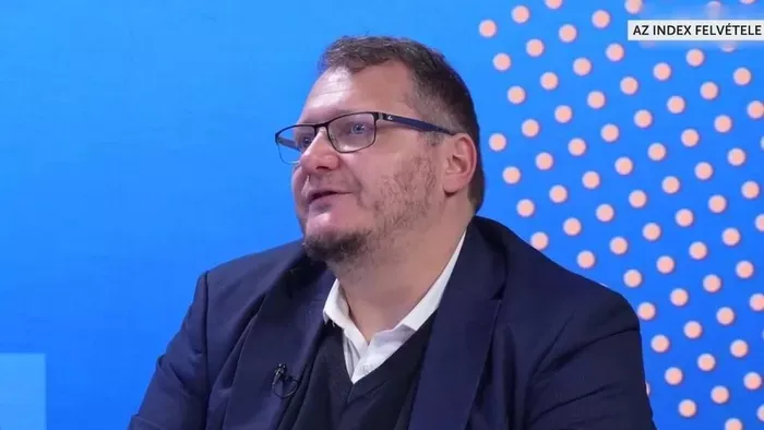 Magyar Péter megkérdezte volt kollégájától, hogy buzi-e