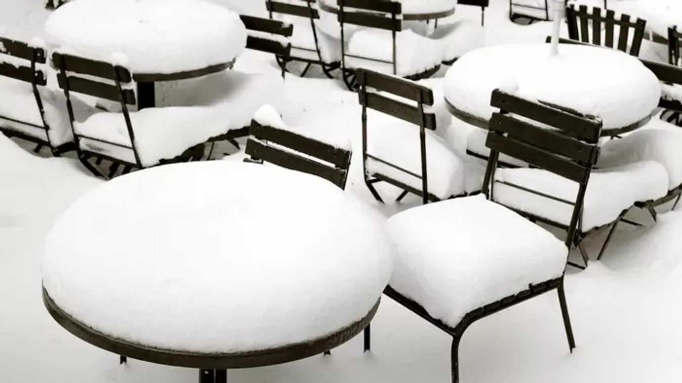 Drónfelvételek: Gyönyörű és bénító Budapest a magasból