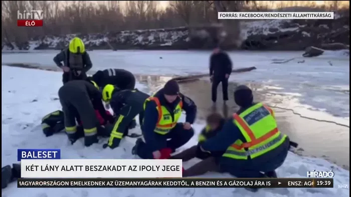  Édesapa mentett életet a jégen
