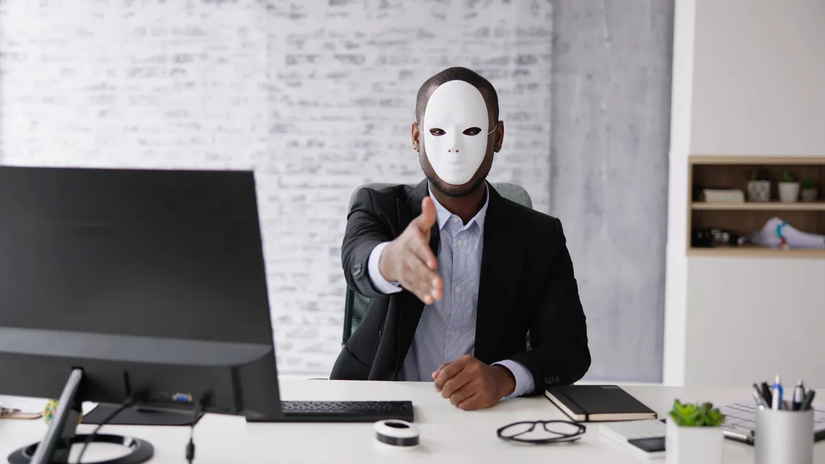 Még a kutyádat is megadóztatná a messiás