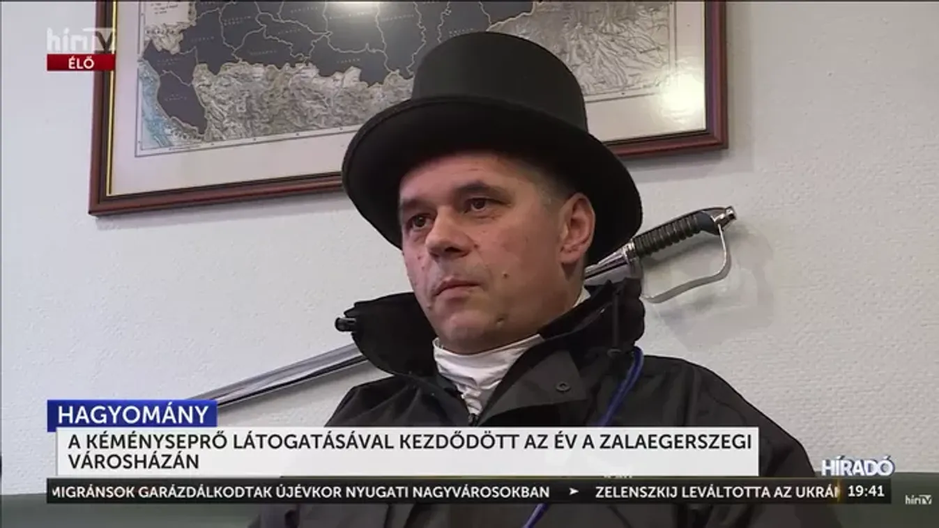 Kéményseprővel indította a 2026-os évet Zalaegerszeg polgármestere