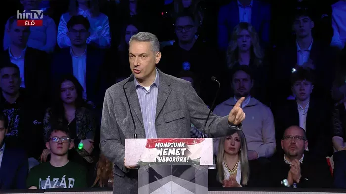 Lázár János: Amikor Orbán Viktor kormányozza az országot, akkor minden magyar előrébb juthat