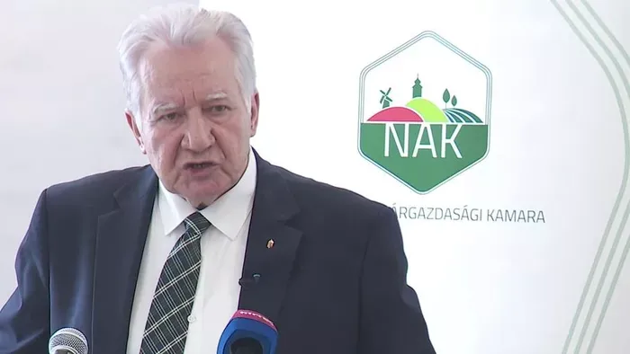 Menteni akarják a menthetőt