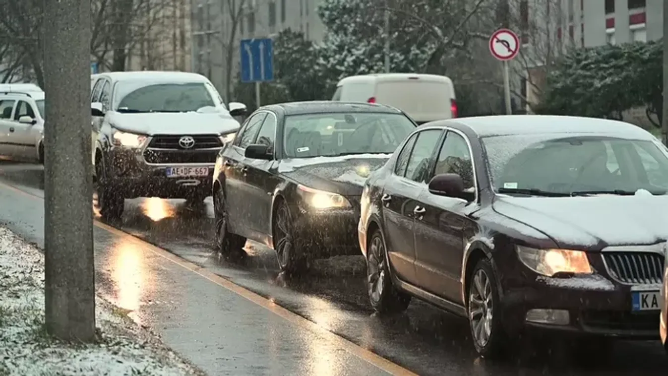 Országszerte küzdenek a téllel, de most jön a java: extrém fagy és ónos eső fenyeget