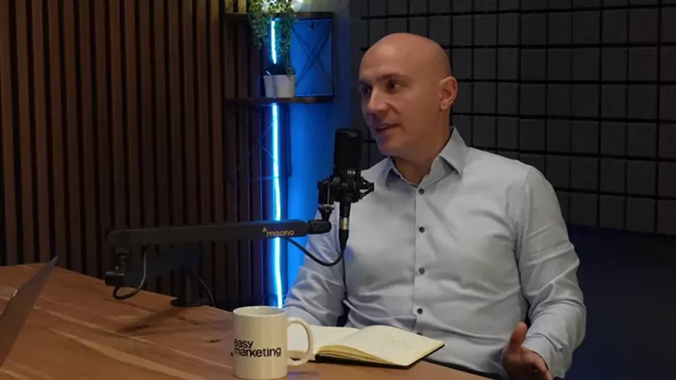 Mutatjuk az embert, aki Magyar Péter stábjából támadja a 13. és 14. havi nyugdíjat