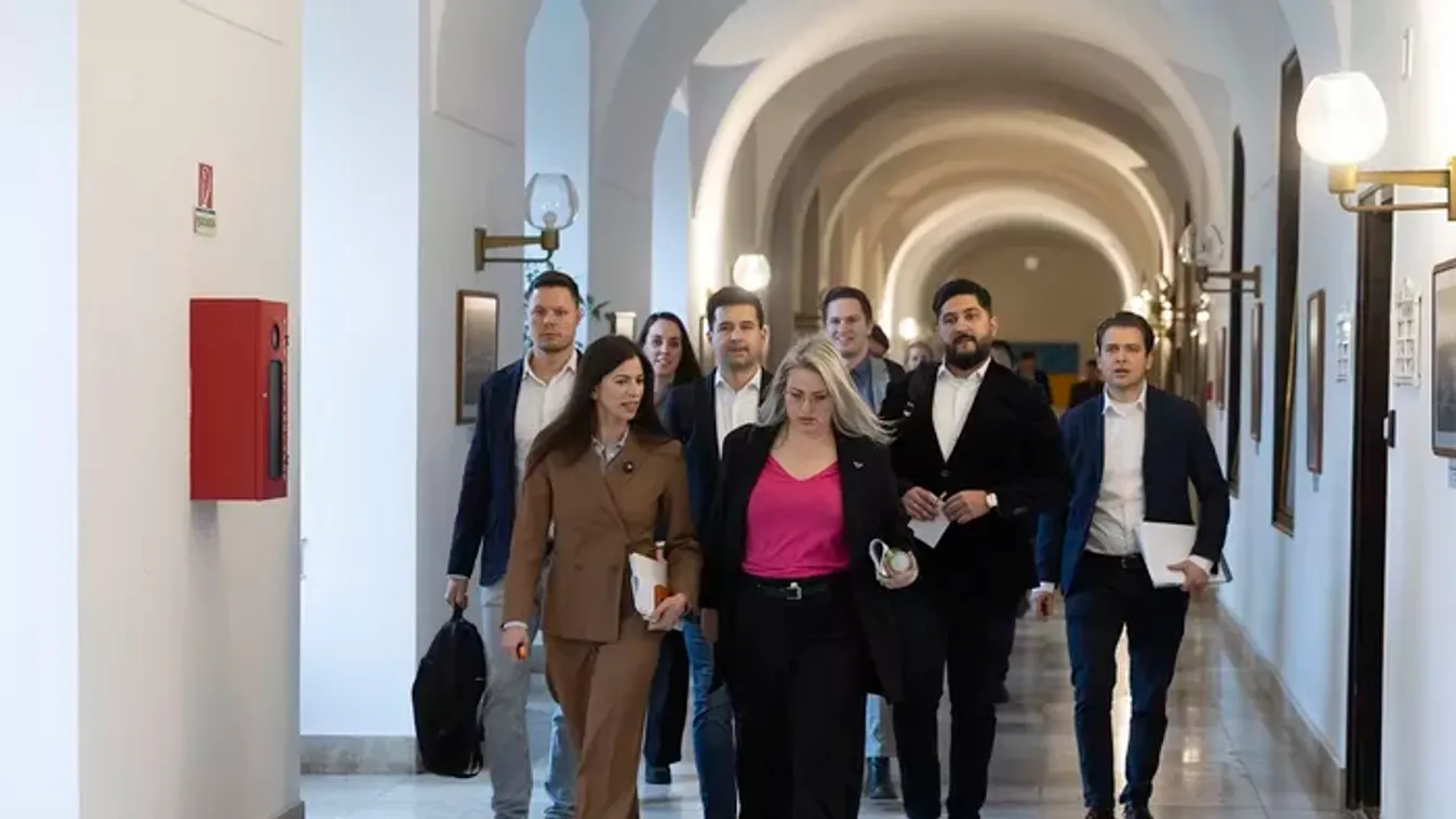 Bulihajók vs. budapestiek: Kartellgyanút és tiszás szálakat emleget Szentkirályi Alexandra