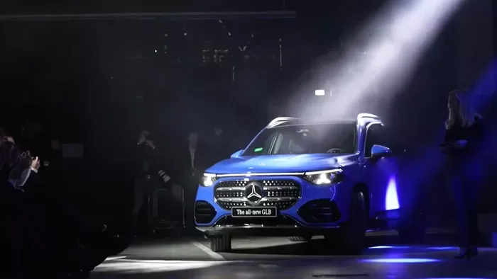 Az autóipar írja újra a gazdasági erőviszonyokat