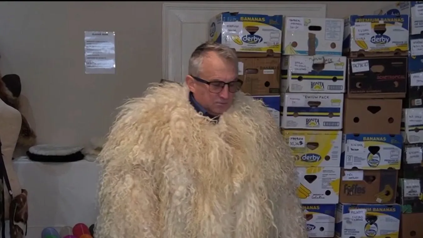 Apáról fiára száll