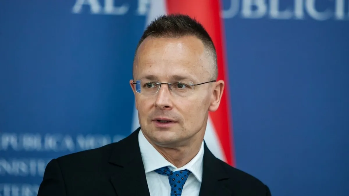 Szijjártó Péter sajtótájékoztatója Brüsszelben - Élőben a HírTV műsorán