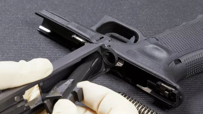 A Tisza bukott tábornoka politikai aknamezőre futott