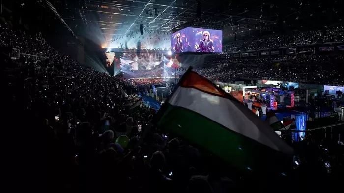 „Még a végén ránk szavaz” – Orbán Viktor ironikus üzenete Magyar Péternek