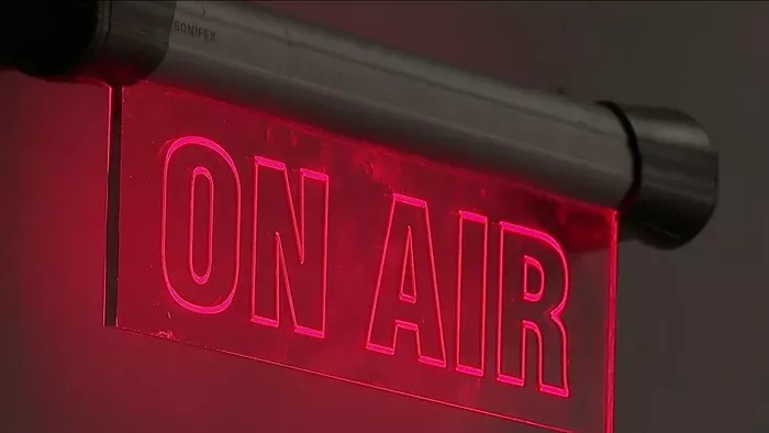 Jön újra a Harsány