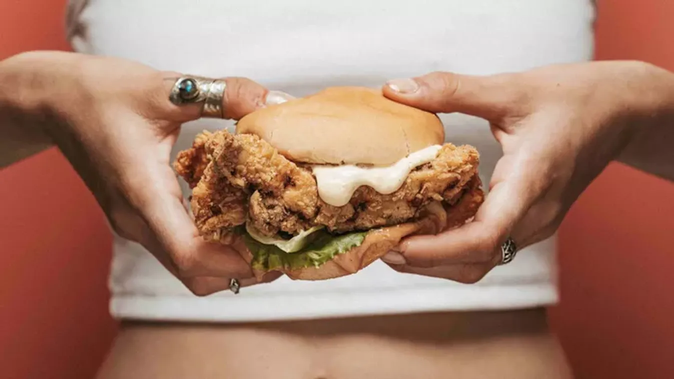 1000 adag ingyen csirke a Blahán nyíló új helyen