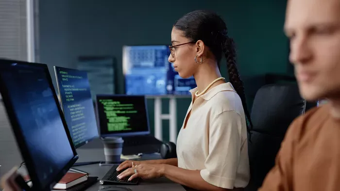 2200 focipálya, egyetlen központ: A jövő itt van