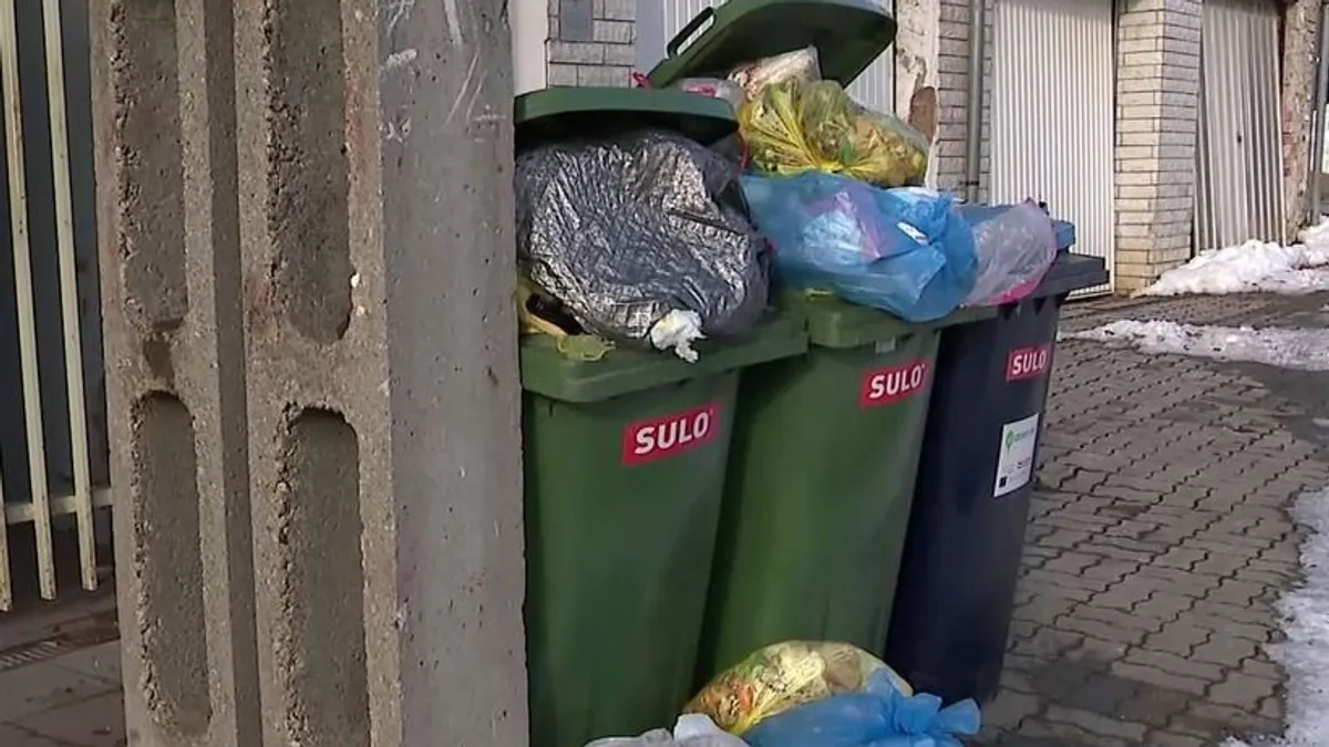 Hetek óta elmarad a szemétszállítás Budán a tizenegyedik kerületben