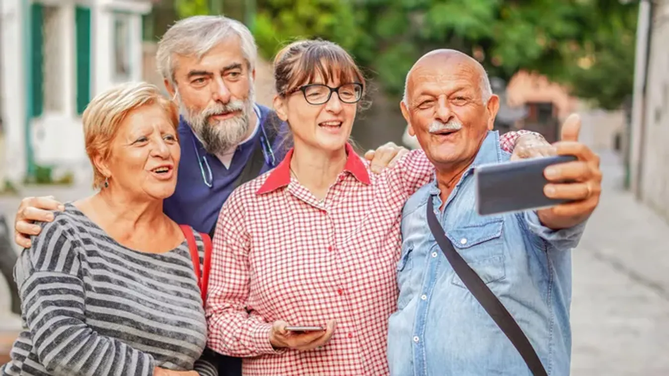 Bokros Lajos elégedetten csettint: a Tisza Párt ott folytatná a fosztogatást, ahol Gyurcsányék abbahagyták