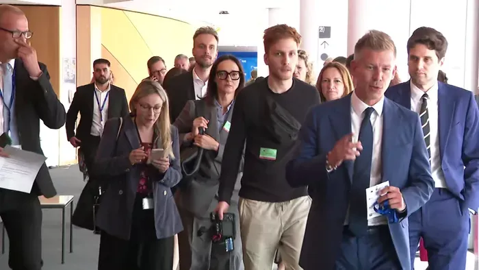 Veszélyben az ország nyugalma? Lomnici szerint elszabadult a baloldal