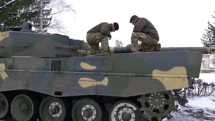 A rendkívüli helyzet miatt megindultak a magyar tankok