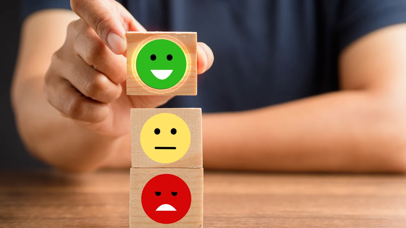 Bűvészkedés a bukás előtt: Brüsszel bábjai már a grafikonokon is a háborút kozmetikázzák Kép