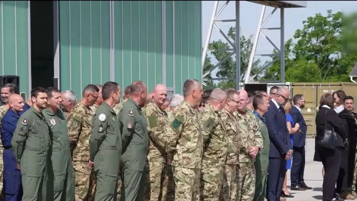 Csak a jelenlegi kormány garantálja a háború elkerülését