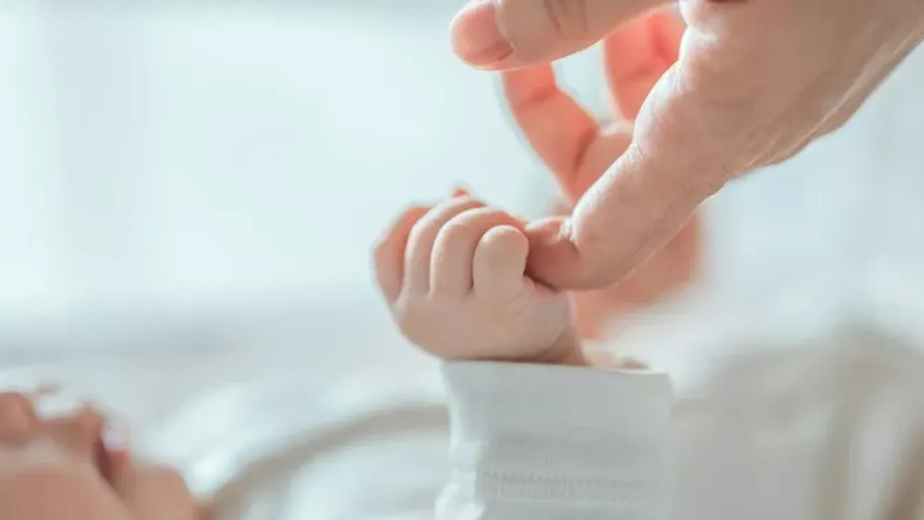 Több a várandós, több gyermek születhet az idén Magyarországon