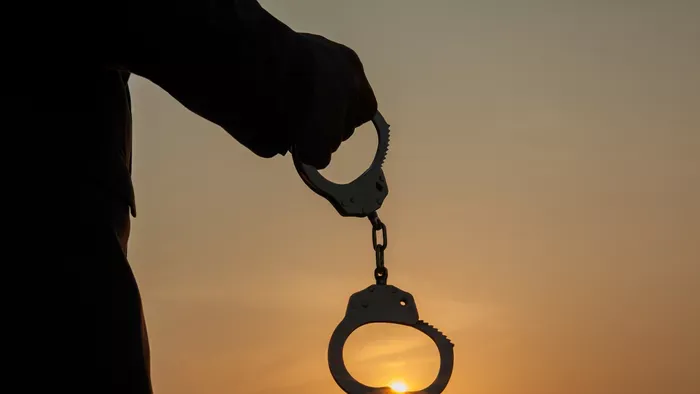 Súlyos fordulat: Börtön fenyegeti a bukott vezérkari főnököt