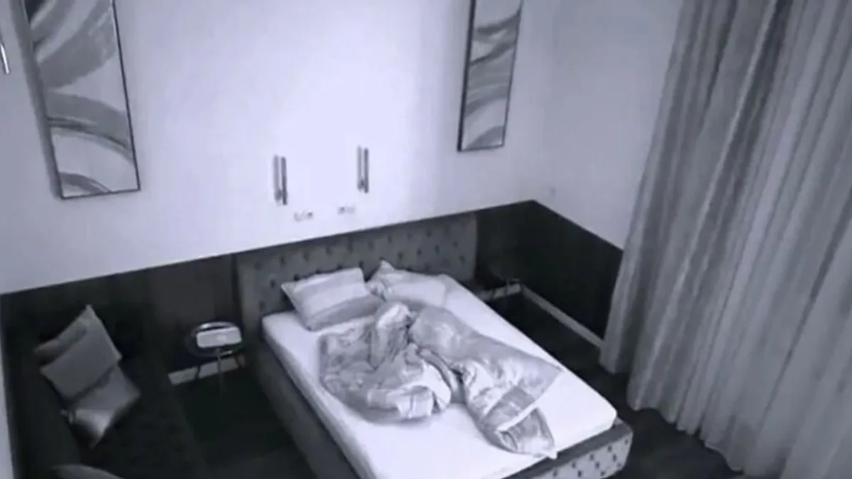 Magyar Péter belezavarodott a szobabotrány-videó kapcsán közzétett nyilatkozataiba