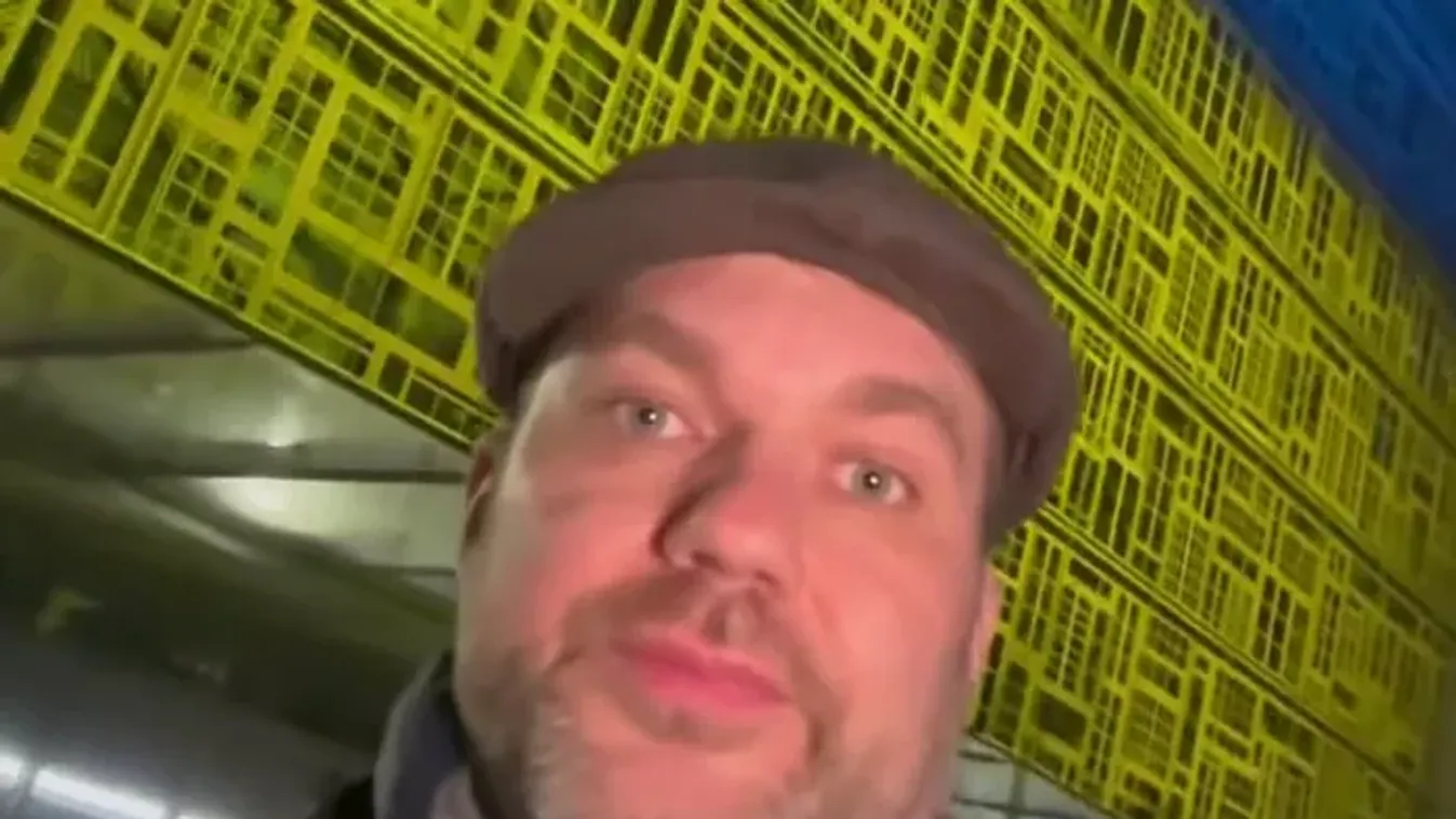 Brüsszelben már több a kék-sárga lobogó, mint az uniós zászló