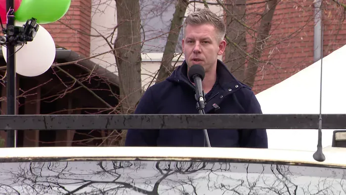 Lázár János szerint Magyar Péter a magyarok helyett az ukránok mellé állt