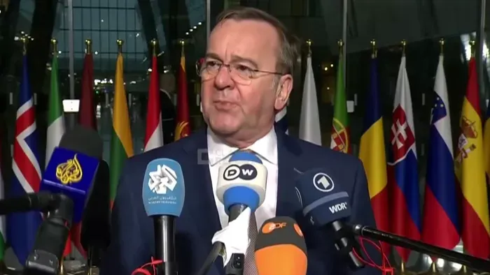 Német kormány: ha fegyvert nem tudtok adni, pénzzel támogassátok Ukrajnát