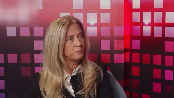 A legnagyobb segítség árnyékában valami egészen más zajlik a határon túl