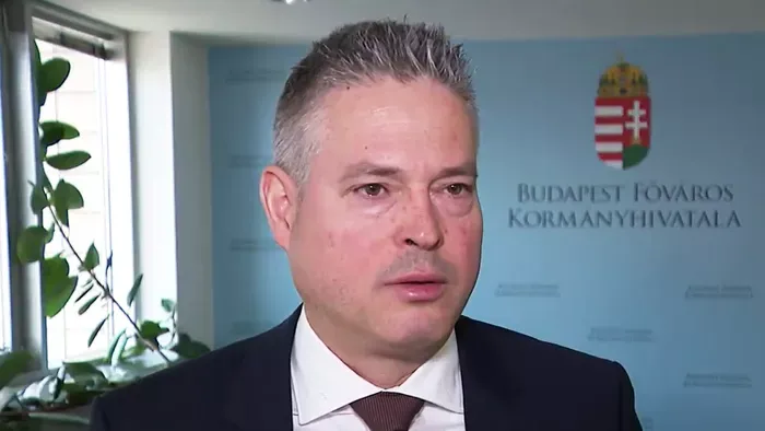 A bíróság felszólította a főispánt a főpolgármester-helyettes ügyében