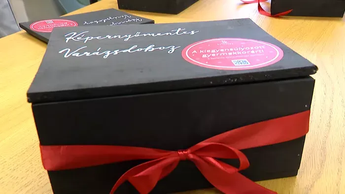 Képernyőmentes Varázsdoboz a kiegyensúlyozott gyermekkorért