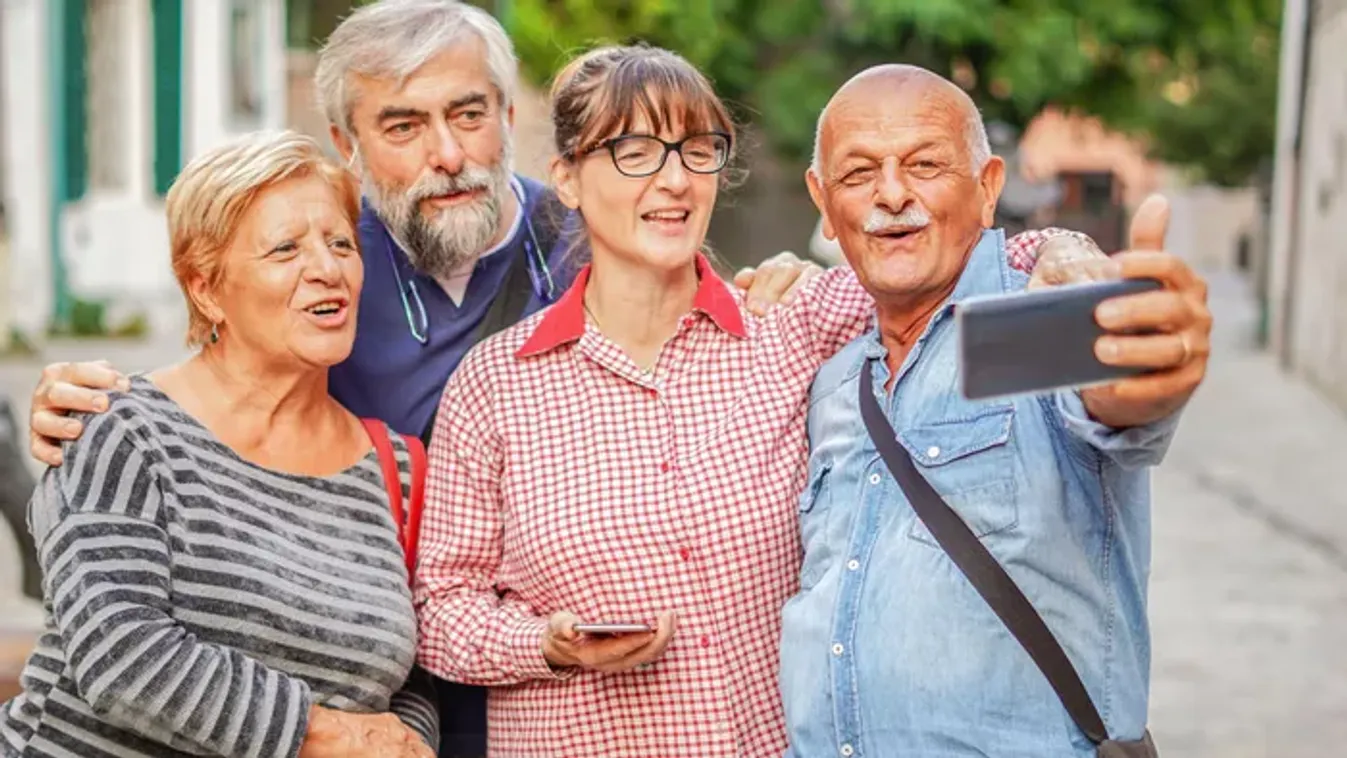 Miközben mások elvették, Orbán Viktor még rá is tett egy lapáttal: Megérkezett a 14. havi nyugdíj első részlete is – Európa irigykedve figyel