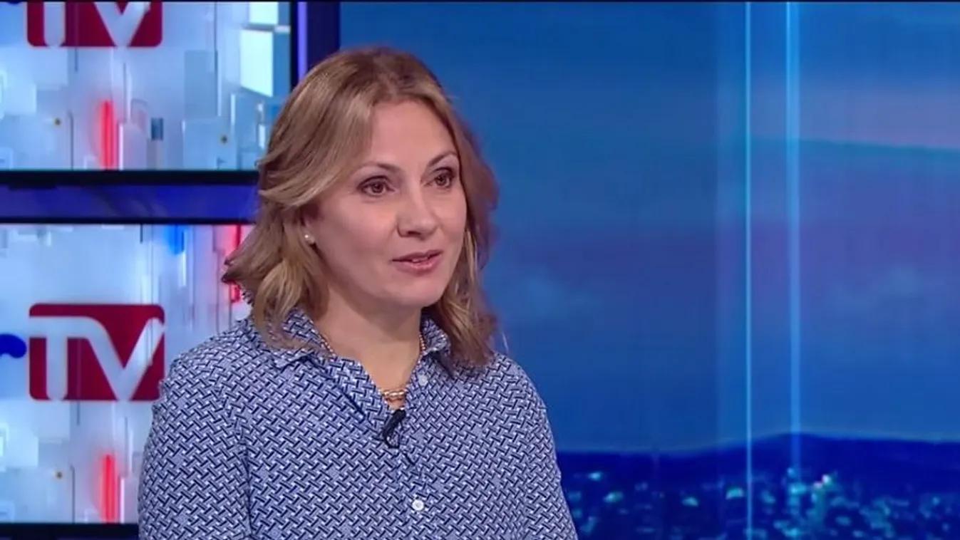 Art and Antique Budapest : klasszikus és kortárs alkotások a Bálnában – HírTv