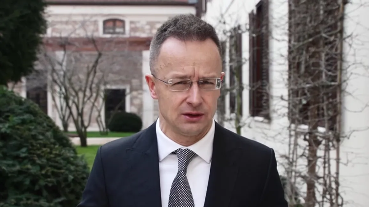 Szijjártó Péter: Magyarország készen áll a békecsúcs megrendezésére