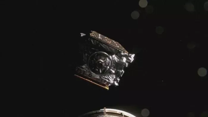 Egy millió műholdat lőne fel Elon Musk