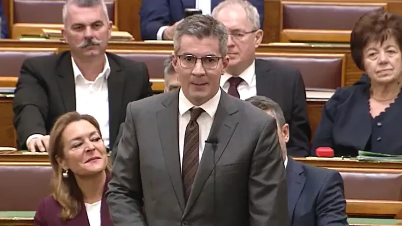 Kocsis Máté a parlamentben a baloldali „lámpaoltógatóknak”