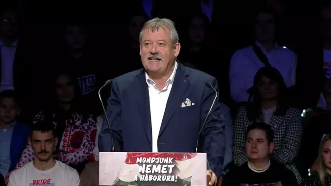 Harminc év múltán újra létkérdéseink közé került a háború témája